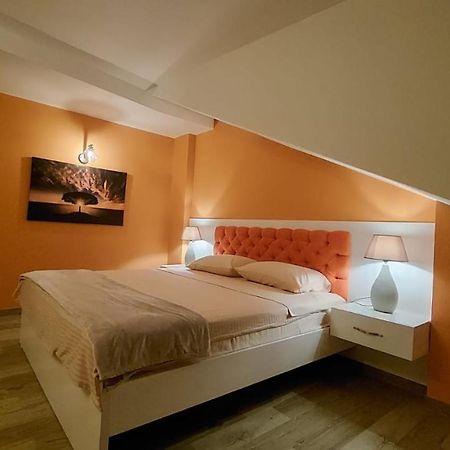 Pier 82 Apartments 奥赫里德 外观 照片